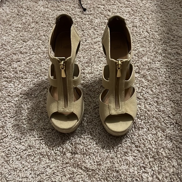 14th and union wedge sandals - Picture 2 of 4